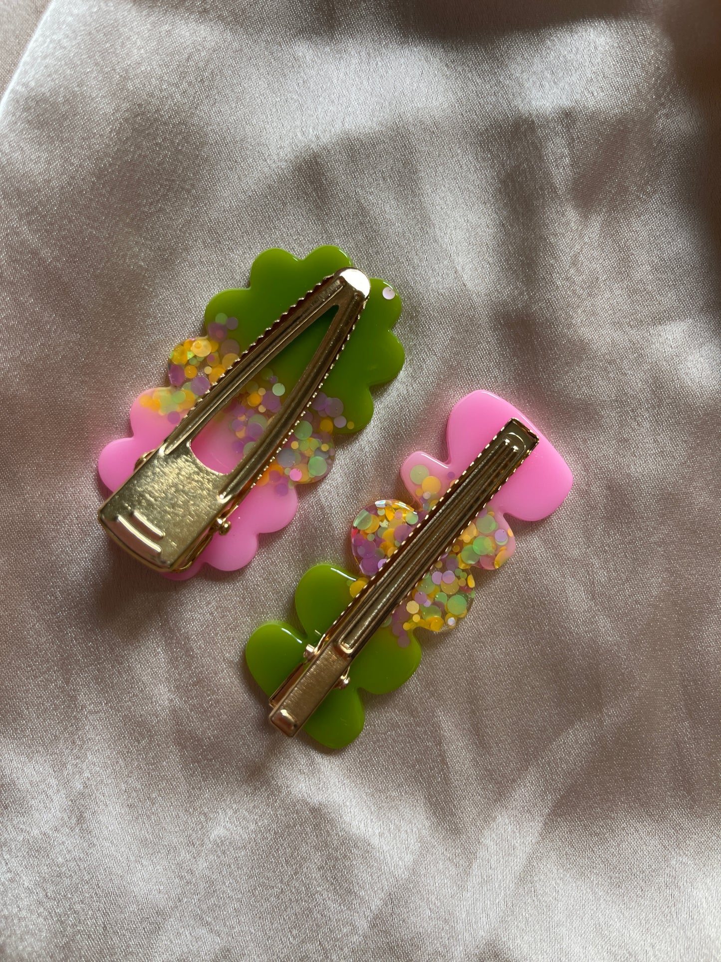 Hair clips POM